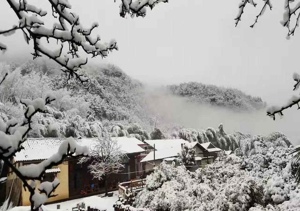 Zhangjiajie Yueranju Hostel المظهر الخارجي الصورة